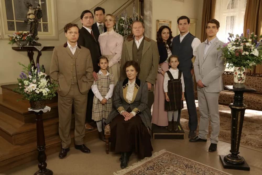 Ile jest odcinków serialu Tajemnice? Zaskakujące informacje o długości