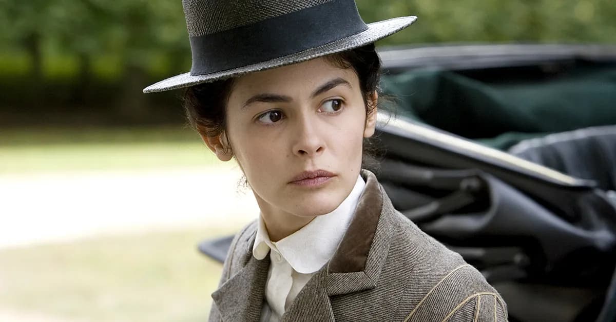 Najlepsze filmy o Coco Chanel, które musisz zobaczyć i gdzie je znaleźć